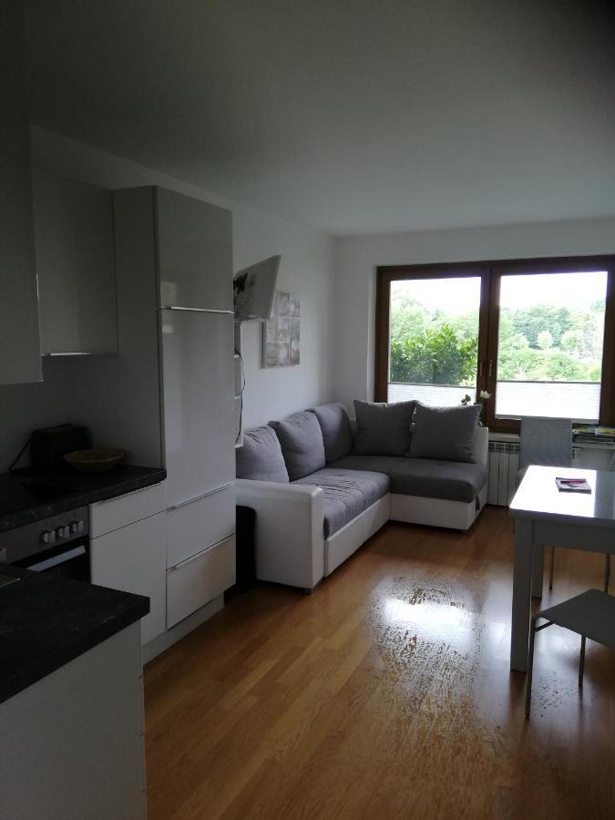 Ferienwohnung Blick Am Mittagskogel 벨덴암워스에르시 외부 사진