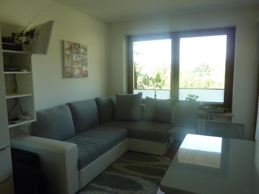 Ferienwohnung Blick Am Mittagskogel 벨덴암워스에르시 외부 사진